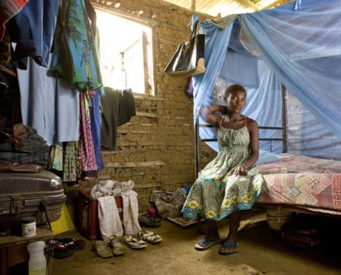 Mirrors-and-Windows-gabriele-galimberti-4