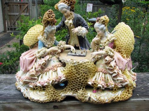 Aganetha-Dyck-Bees-sculptures-14