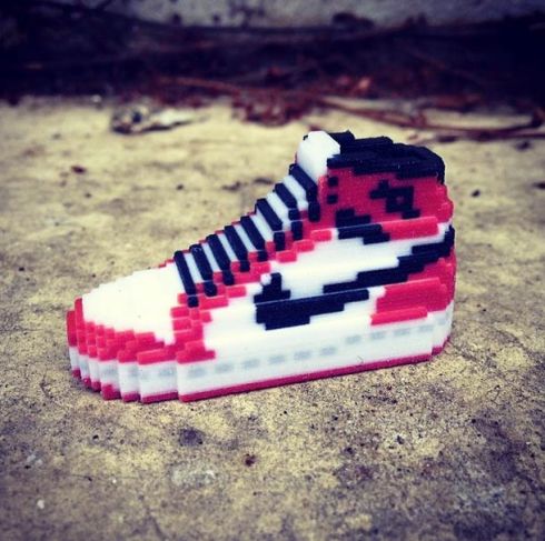 LEBLOX-the-3D-Pixel-Social-App-1