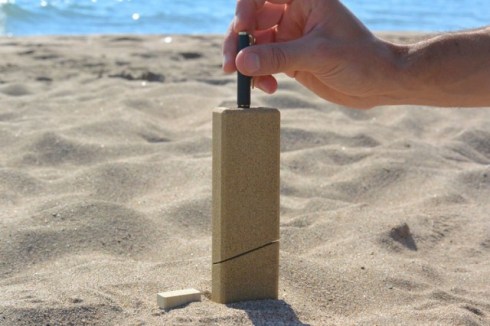 Sand-Packaging-by-Alien-Monkey9-640x426