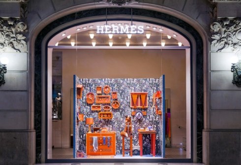 The-Foxs-Den-Hermes-Store6-640x438