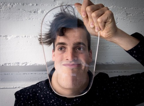 3D-Printed-Lenses-Distorting-Faces_2-640x473