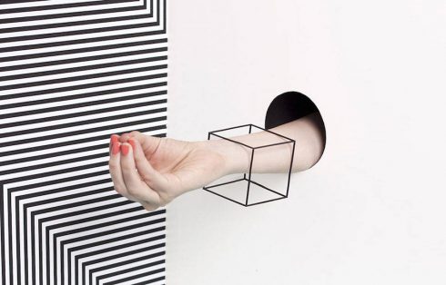 minimalandgeometricsculpturaljewellery-4-900x577