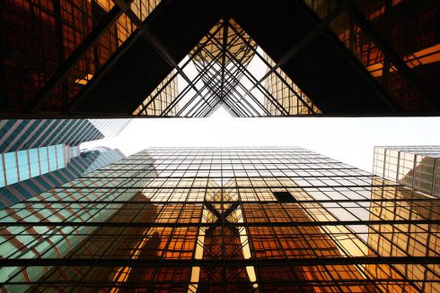 vertiginousskyscrapersofhongkong-1-900x600