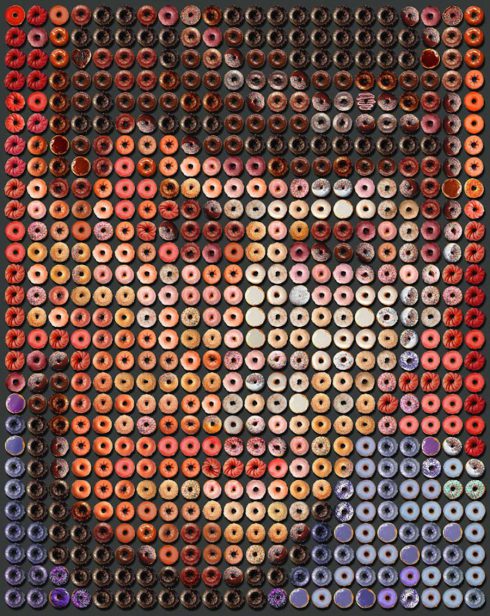 Portraits-of-Famous-People-Made-with-Donuts4-900x1132