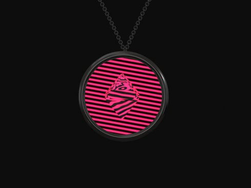Revolutionary-Customizable-Digital-Necklace4-900x675