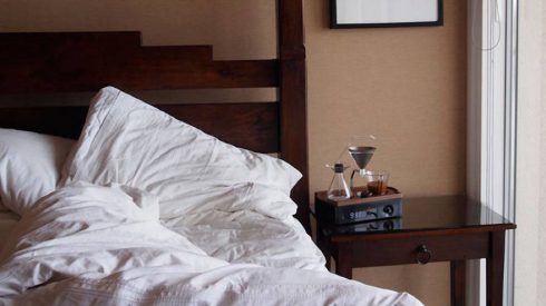 teacoffeealarmclock3-900x506