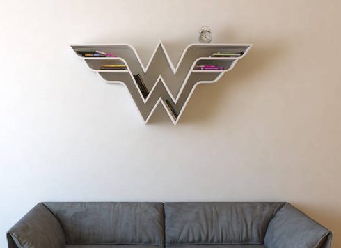 Funny-Bookshelves-with-Superheroes-Legos5-900x654